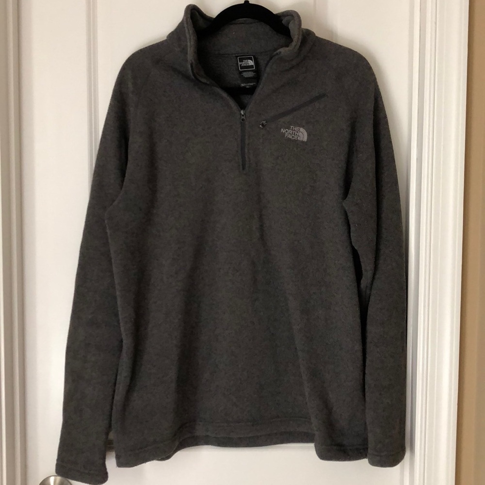 North Face Men’s quarter zip sweatshirt
